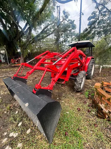 Tractor Yanmar