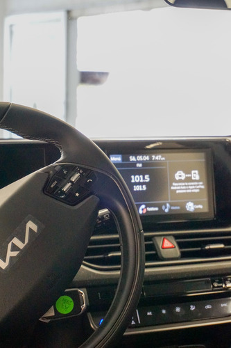 Kia K3 Cross 1.6 Ex At