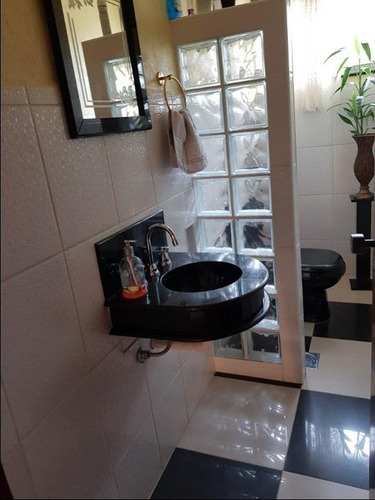 Imagem 25 de 30 de Casa Na Regiao Central - Ca0732