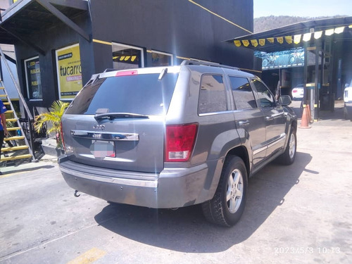 Imagen 4 de 10 de Jeep Grand Cherokee