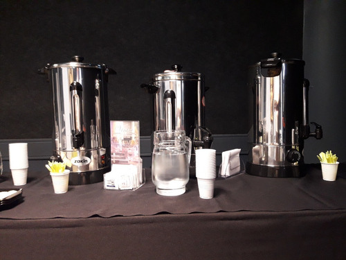Imagen 10 de 10 de Alquiler Vajilla Copones Copas Vaso Silla Mesa Living Cafet
