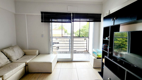 Venta Dpto 3 Amb Doble Balcon Caseros Norte