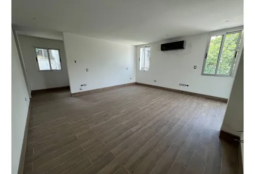 Casa En Venta - La Castellana