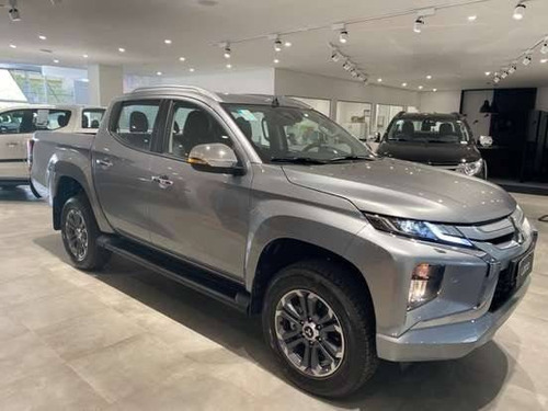 Imagem 3 de 11 de Mitsubishi L200 Triton 2.4 16v Turbo Diesel Sport Hpe-s Cd