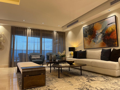 Apartamento Amueblado En Alquiler Av. Anacaona De 3 Habitaciones Piso Alto