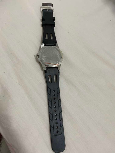 Relógio Puma - Pulseira De Borracha - Semi Novo Sem Bateria