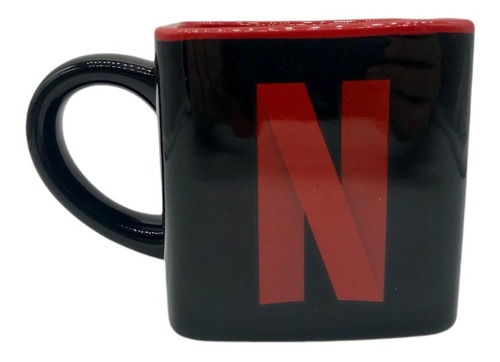 Caneca Quadrada Cubo Netflix Filmes Presente 300ml