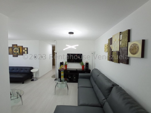 Imagen 30 de 30 de Moderno Y Remodelado Apartamento En Venta Con Conexión A Planta Electrica En El Este De Barquisimeto Lp 245899