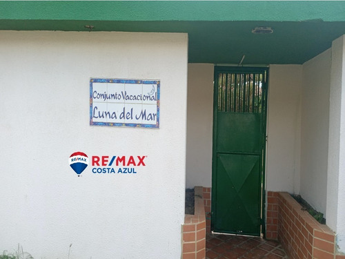 Imagen 2 de 13 de En Venta Hermoso Town House Listo Para Disfrutar En Conjunto Luna Del Mar En Chichiriviche