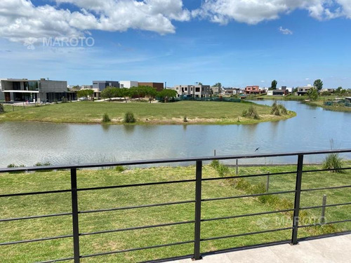 Imagen 30 de 30 de Casa En Venta En Barrio El Canton - Maroto Propiedades