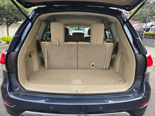 Nissan Pathfinder Sense V6 At