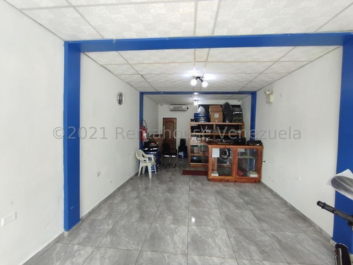 Imagen 22 de 30 de Gustavo Zavala Rentahouse 22-4261