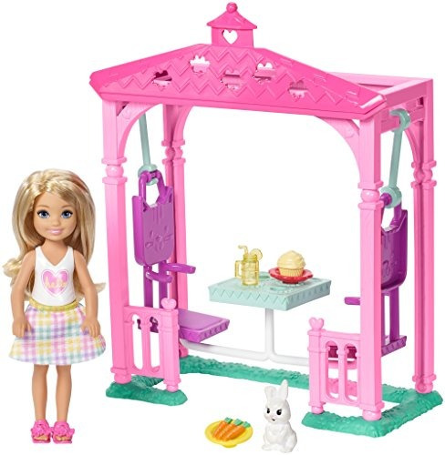 Barbie Club Chelsea Picnic Doll &amp; Playset