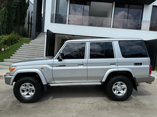 Toyota Land Cruiser Vdj76 Lx 2022 Diesel V8 Blindada