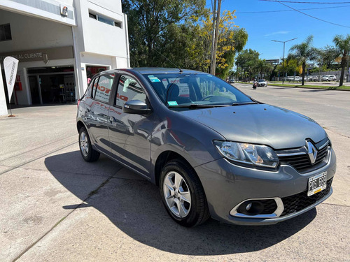 Imagen 8 de 8 de Renault Sandero 2016 1.6 Privilege 105cv