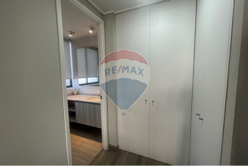 Amplio Y Moderno Departamento