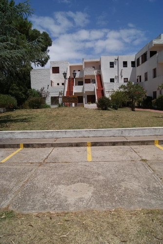 Imagen 11 de 14 de Departamento En Venta, Calle 307 Y Alameda 212, Villa Gesell