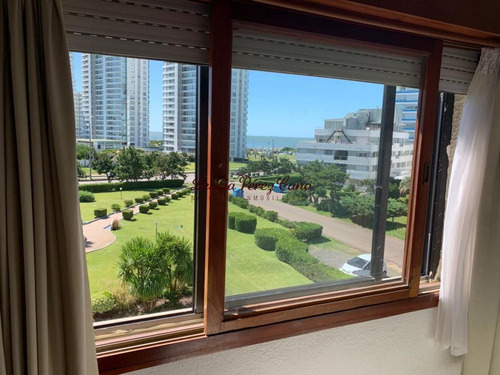 Imagen 10 de 30 de Venta Apartamento 1 Dormitorio Y Medio En Playa Brava
