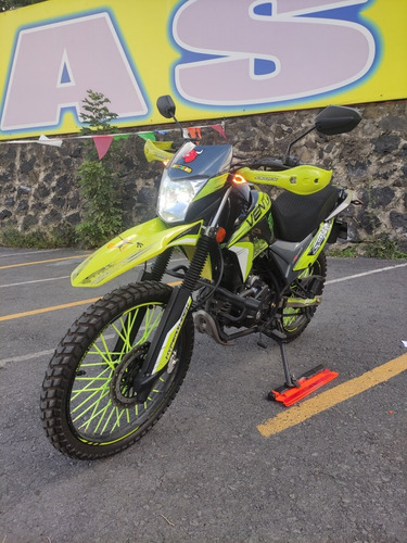 Imagen 1 de 9 de Vento Crossmax 250cc