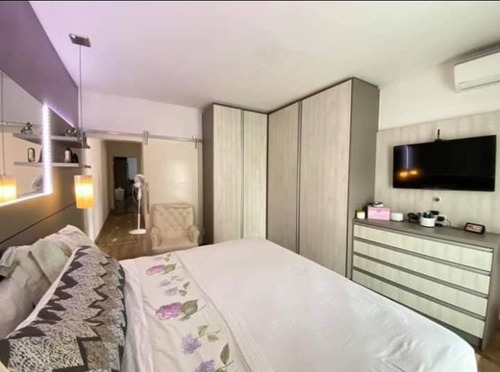 Casa À Venda Na Rua Gomes Nogueira, Vila São José (ipiranga), São Paulo - Sp - Liv-12783