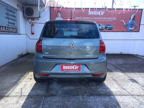 Imagem 7 de 10 de Volkswagen Fox Mi 1.0