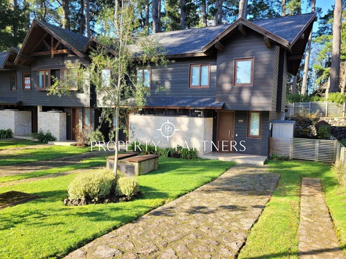 Imagen 30 de 30 de Casa Estilo Townhouse En Parque Pinares