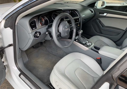 Audi A5 2.0 Tfsi Ambiente Multitronic 4p 2014