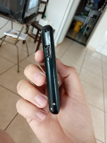 Celular LG Kp106b