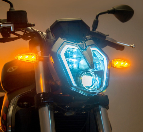 Benelli 302s Naked - Aszi Motos