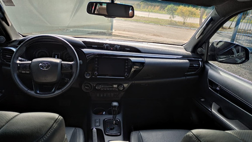 Imagem 10 de 14 de Toyota Hilux Srx 4x4 - 2020