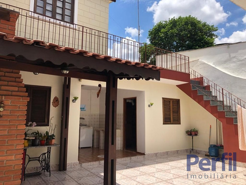 Imagem 8 de 15 de Casas - 3 Dormitórios - 2408