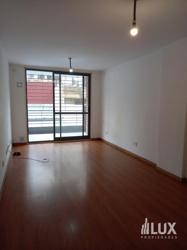 Imagen 3 de 11 de Venta Departamento Monoambiente Con Balcón - Paraguay 1747 - Abasto