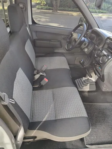 Nissan Frontier 2.4l 4x2