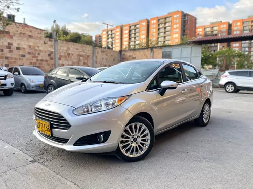 Ford Fiesta 1.6 Sportback Titanium | TuCarro