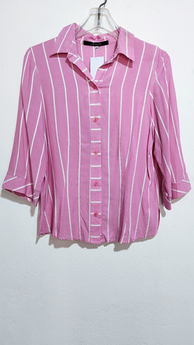 Camisa De Fibrana Florida Chic Manga Tres Cuartos Impecable