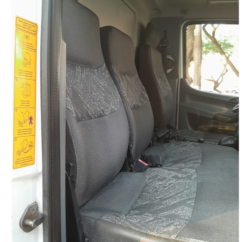 Mercedes-benz Accelo 815 2012 Carroceria Único Dono Km Baix