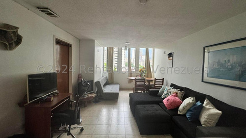 Apartamento En Venta Bello Monte 24-22339