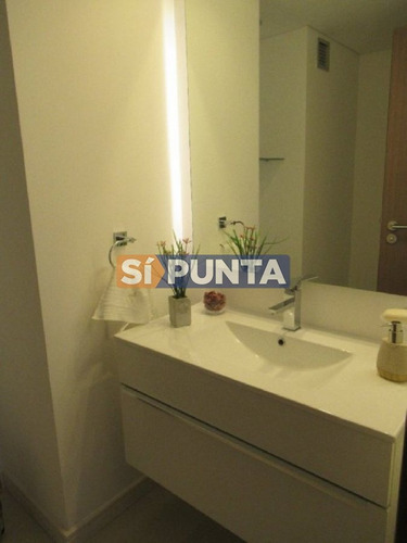 Imagen 5 de 9 de Playa Brava Apartamento A La Venta Y Alquiler