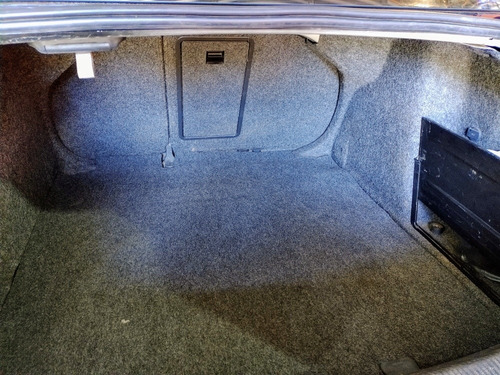 Volkswagen Vento 2.5 Advance 2007