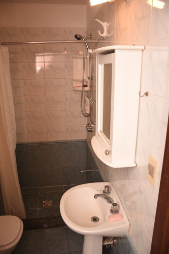 Venta Apartamento Parque Rodo 2 Dormitorios Garaje