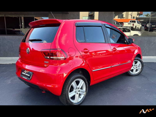Imagem 2 de 15 de Volkswagen Novo Fox Hl Md 2015