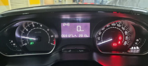 Peugeot 208 - Feline Pack Cuir