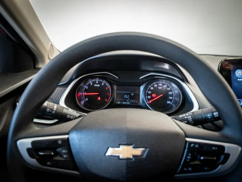 Chevrolet 1.0 Hb Lt Mt Onix