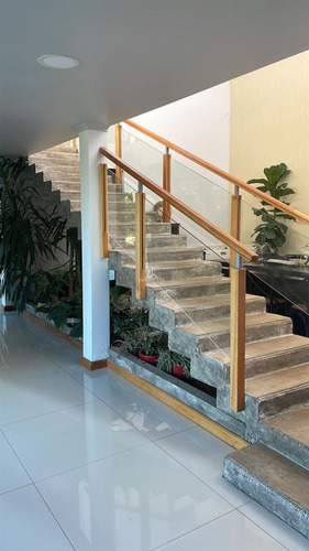 Espectacular Casa Para La Venta, En La Obra, Los Niches