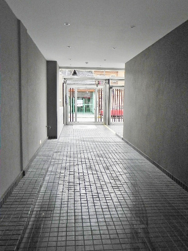 Alquiler Monoambiente Con Cochera- San Justo