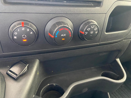 Renault Master 2.3 Extra L3h2 5p 6 marchas