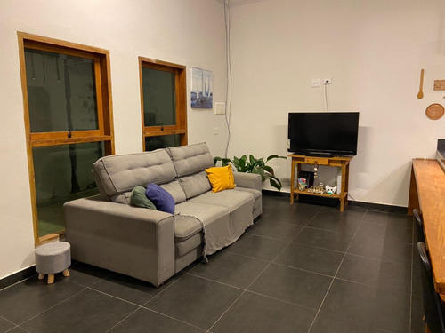 Chácara Em Ibiúna Terreno 876m E Lago - Casa + Edícula
