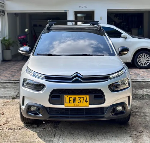 Citroën C4 Cactus 1.6 Shine Turbo Aut