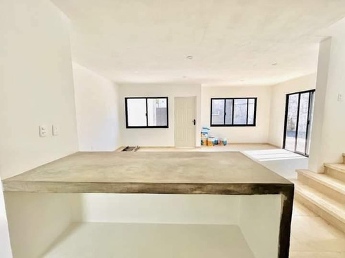 Vendo 2 Hermosas Casas Nuevas En Un Mismo Terreno En Privada En Jiutepec