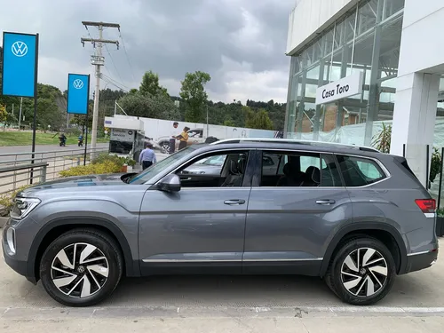 Volkswagen Teramont Highline 2.0 T Aut 2024 Obsequio Cs